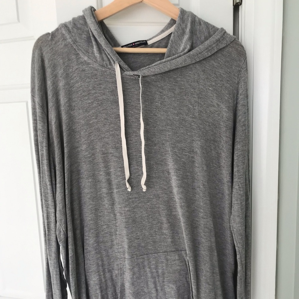 Brandy Melville pullover